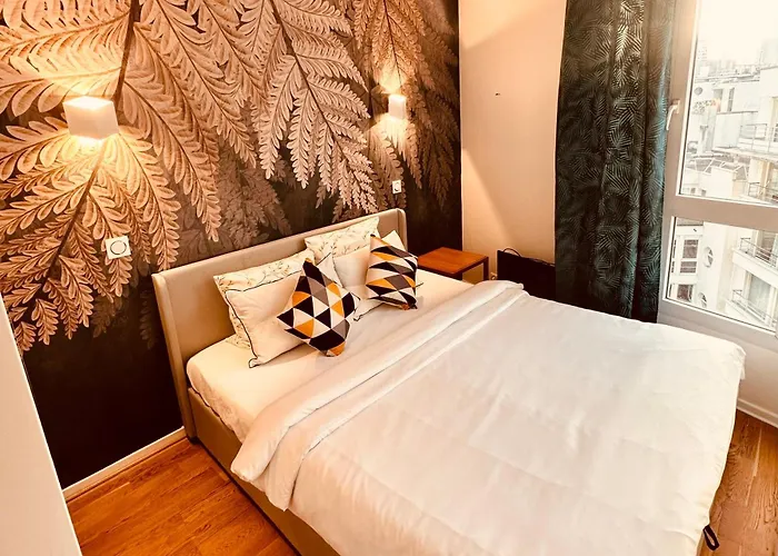 Ryan Homes - In Apart Hotel, La Defense